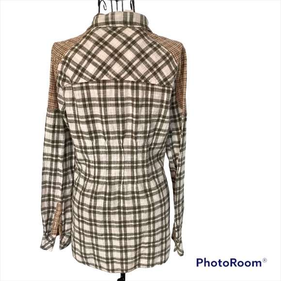 Free People Catch Up with Me Plaid Lightweight Flannel Button Down Shirt Size S - Picture 3 of 15